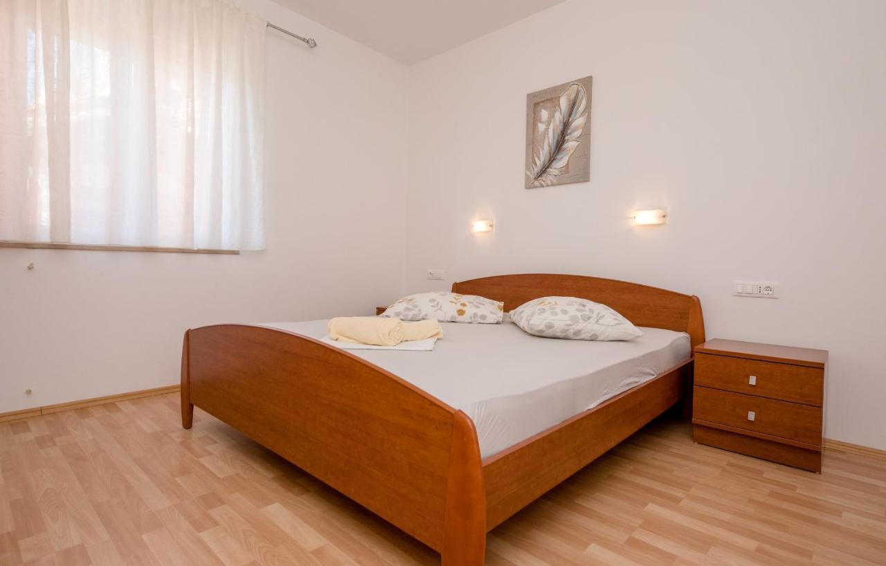 Apartments Silvana In Kampor ภายนอก รูปภาพ